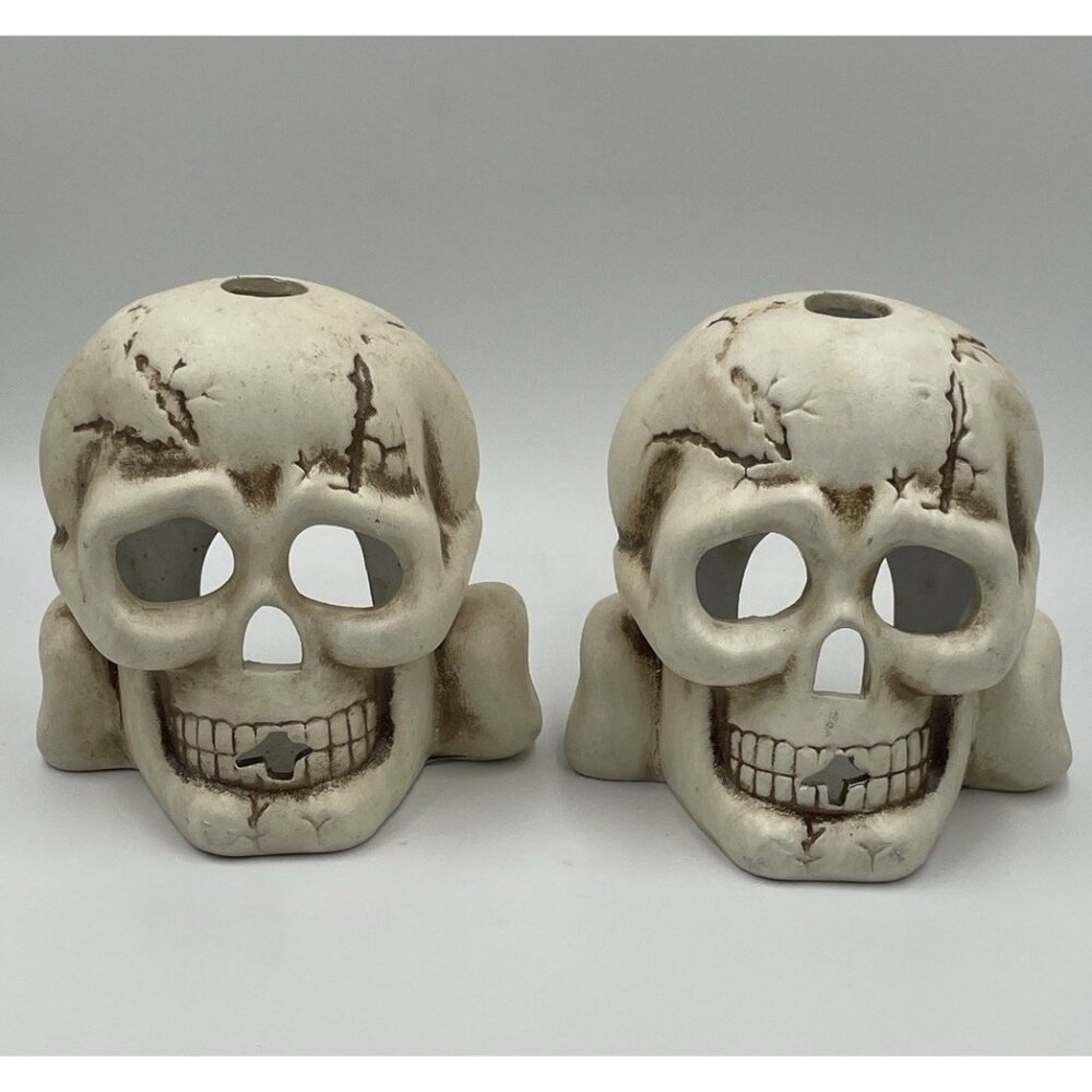 Vintage Halloween Decor Ceramic Set 2 Skull Candle Holders - Picture 1 of 12